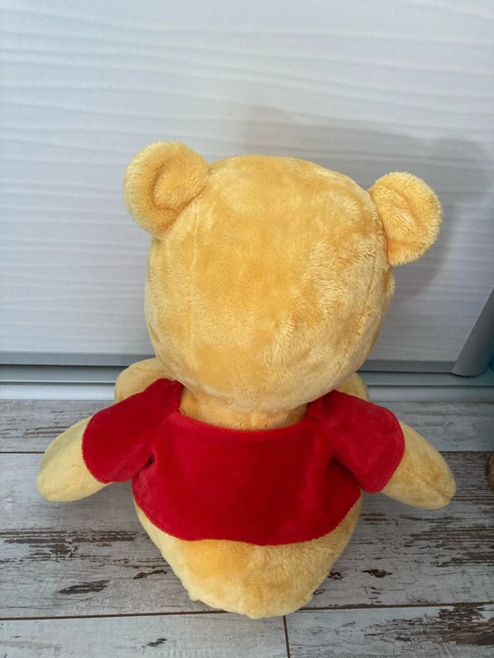 Peluche Winnie l’ourson - photo numéro 2