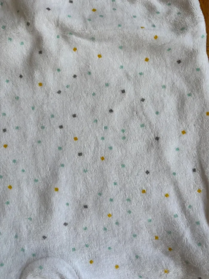 Ensemble pyjama + veste R mini 9 mois neuf - photo numéro 6
