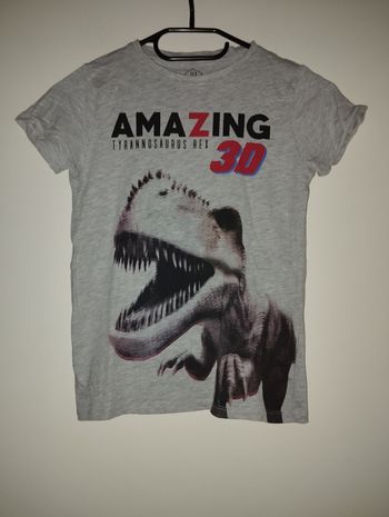 Tee shirt tex taille 7/8 ans