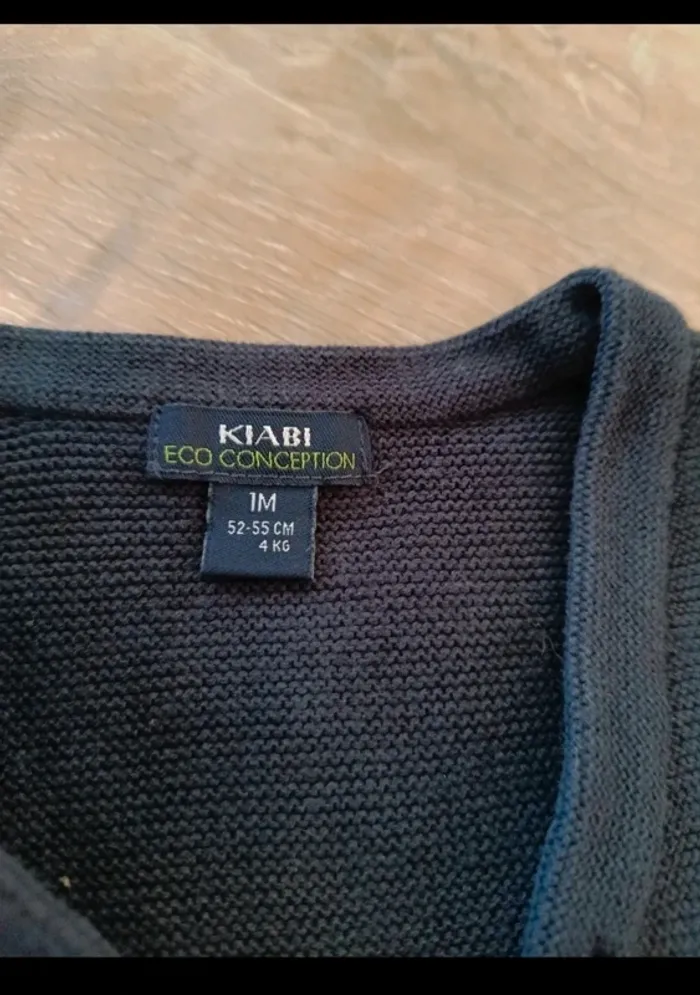 Ensemble garçon 1 mois très bon état - photo numéro 8