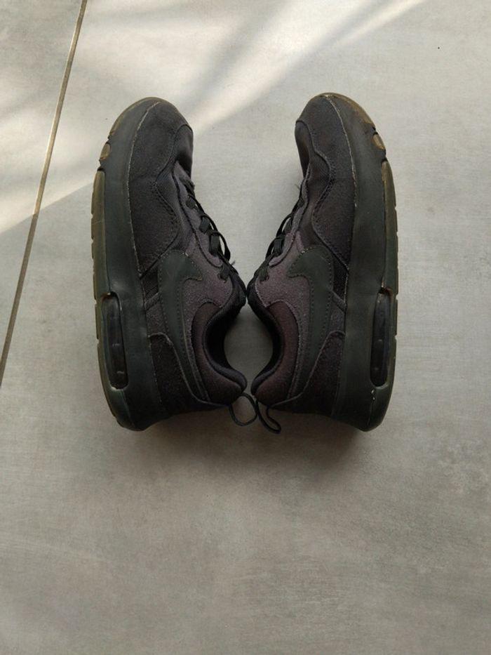Baskets Nike air max noires 35 - photo numéro 5
