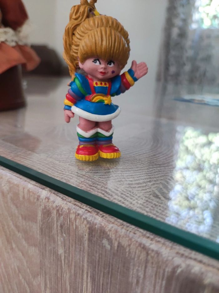 figurine rainbow blondine 1983 rare - photo numéro 2