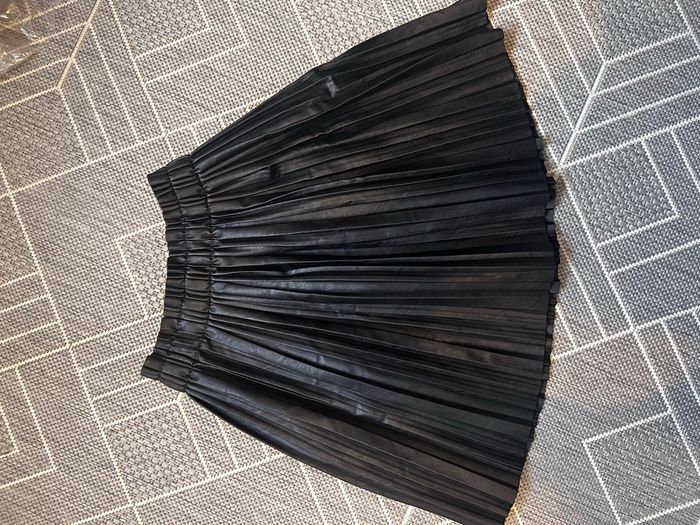 Jupe plissée similicuir - photo numéro 5