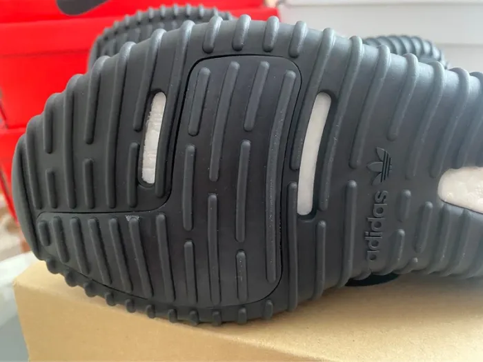 Adidas Yeezy boost 350 pirate black 2023 - photo numéro 13