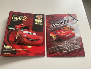 Lot classeur et pochette