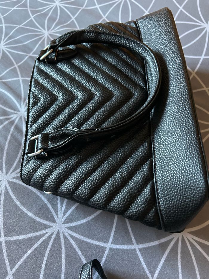 Lot 2 sac à mains