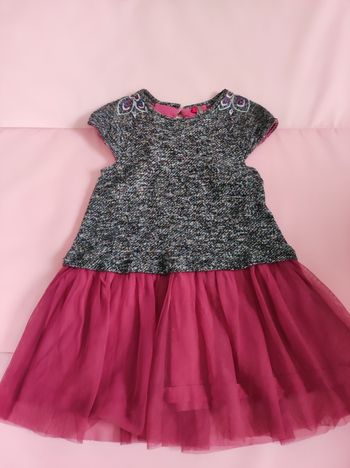 Très belle robe brillante