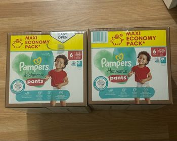 Lot de couches Pampers Harmonie PANTS– Taille 6 (15+ kg) – Maxi Economy Pack