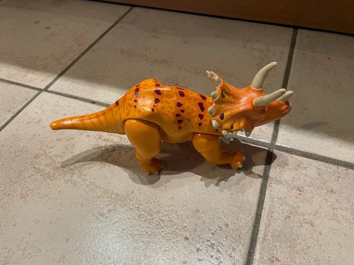 Dinosaure Playmobil Triceratops 2007 - photo numéro 5
