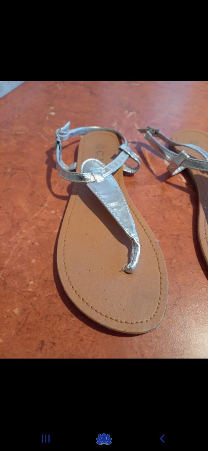 Claquettes femme taille 36 - photo numéro 2