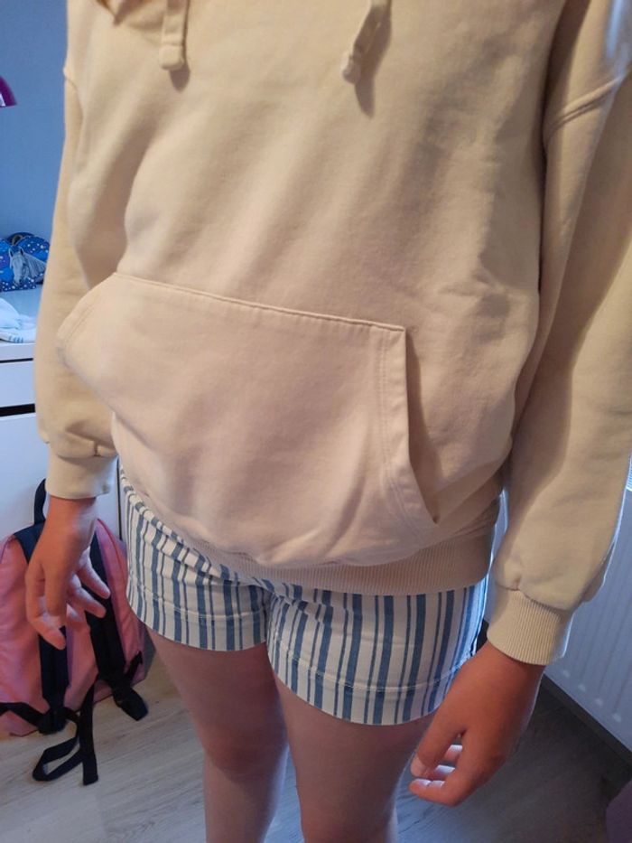 Sweat-shirt à capuche - photo numéro 4