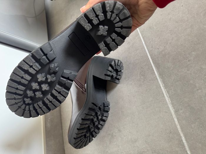 Boots à talons verni éco-conçu marron ERAM - photo numéro 6