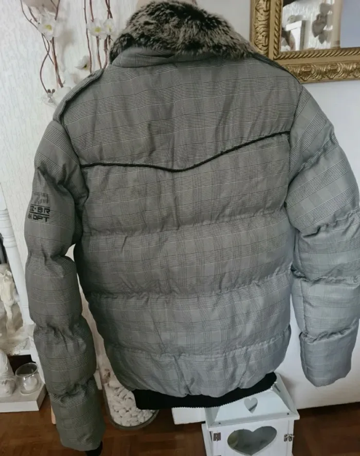 Blouson/doudoune grise noire MZGZ Taille S - photo numéro 2