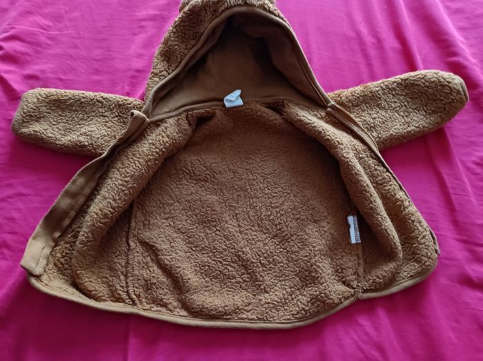 Sweat à capuche ourson taille 6 mois - photo numéro 4
