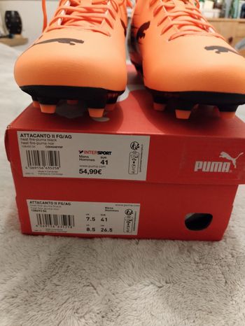 Crampons chaussures de foot Puma neuf