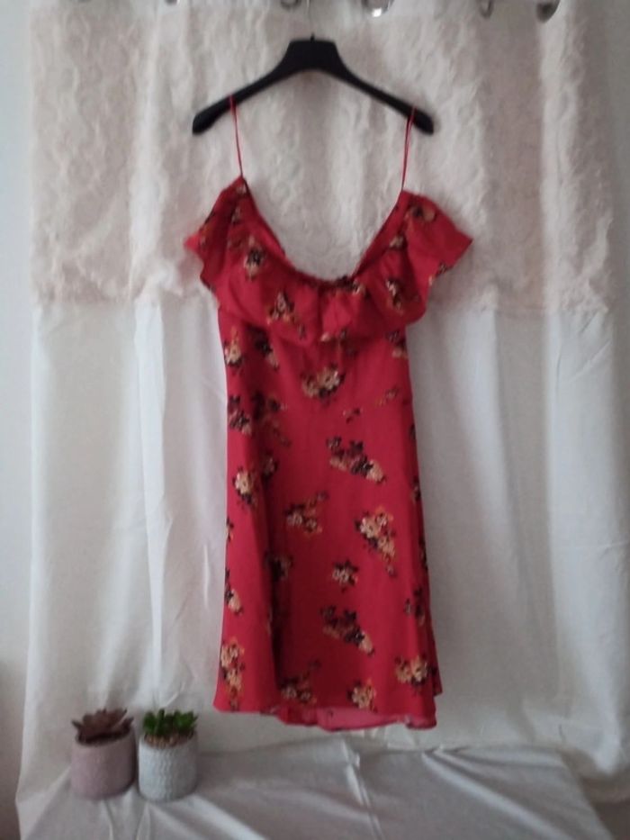 Robe Zara XS neuve avec étiquette - photo numéro 3