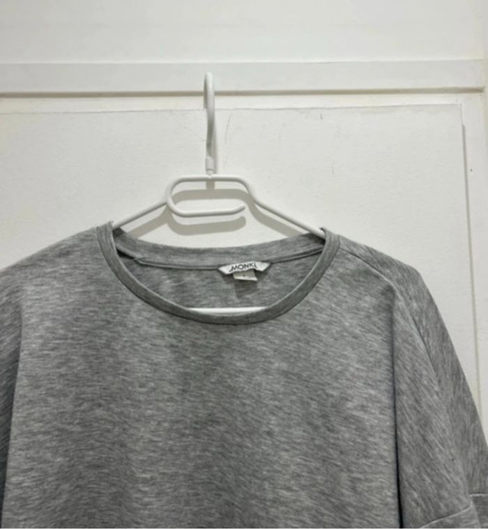 Haut Top court gris taille S - photo numéro 3