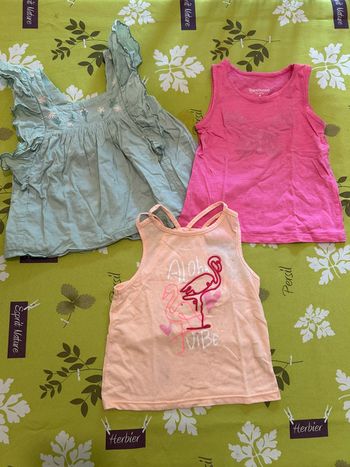 Lot 3 débardeurs