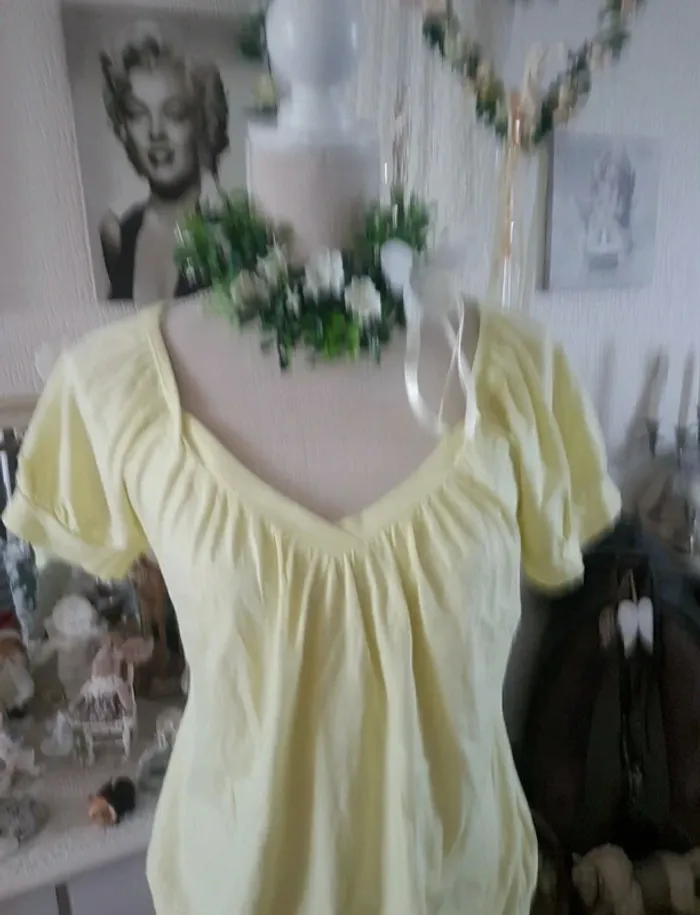 Haut jaune clair Camaieu Taille 3 Neuf - photo numéro 2