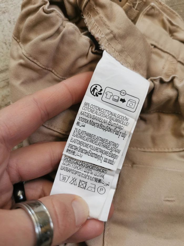 🌺Très joli short beige marron uni chino 6mois - photo numéro 4