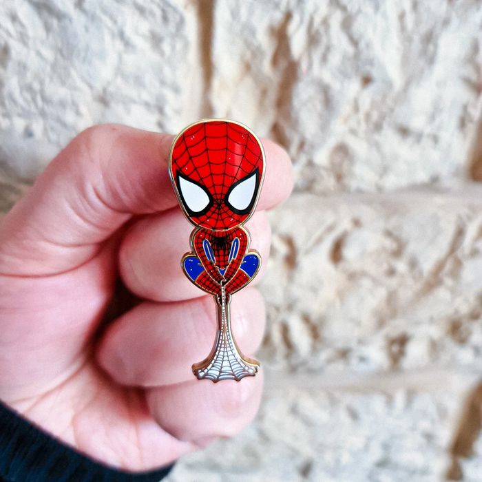 Pins Disney marvel spiderman fantasy - photo numéro 2