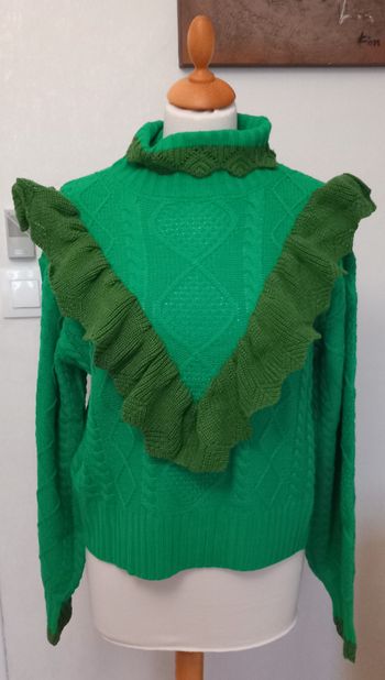 pull vert et kaki