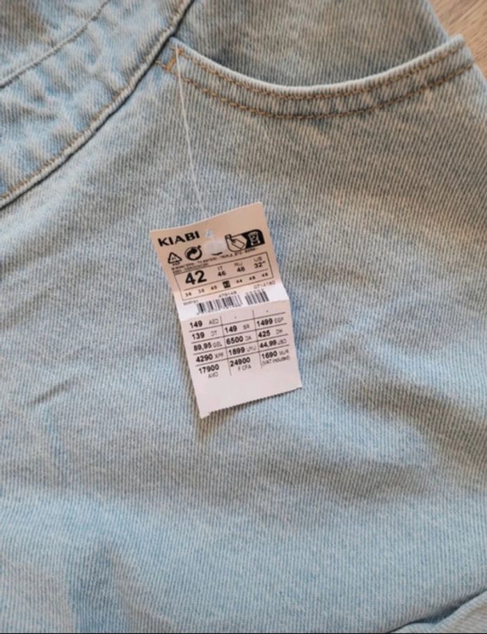 Salopette short en jean de grossesse neuve Kiabi - taille 42 - photo numéro 2