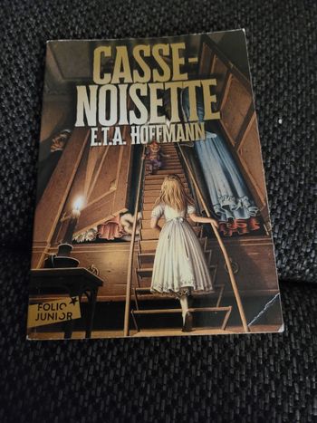 livre casse-noisette (3e)