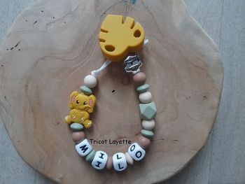 Attache tétine éléphant