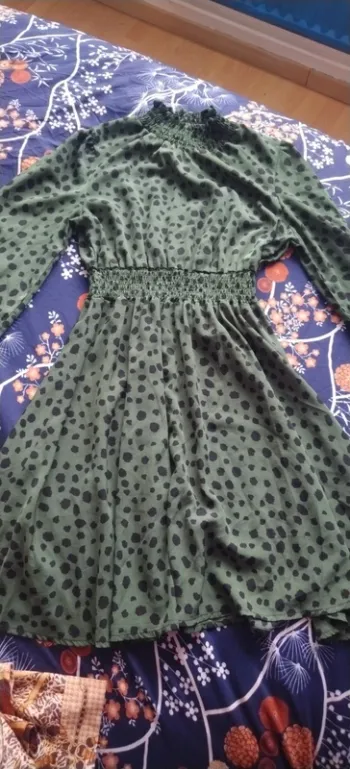 Robe légère kaki