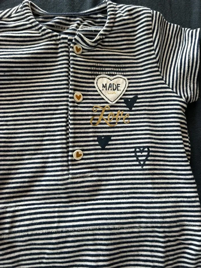 Ensemble Sucre d’orge taille 9 mois état neuf - photo numéro 4
