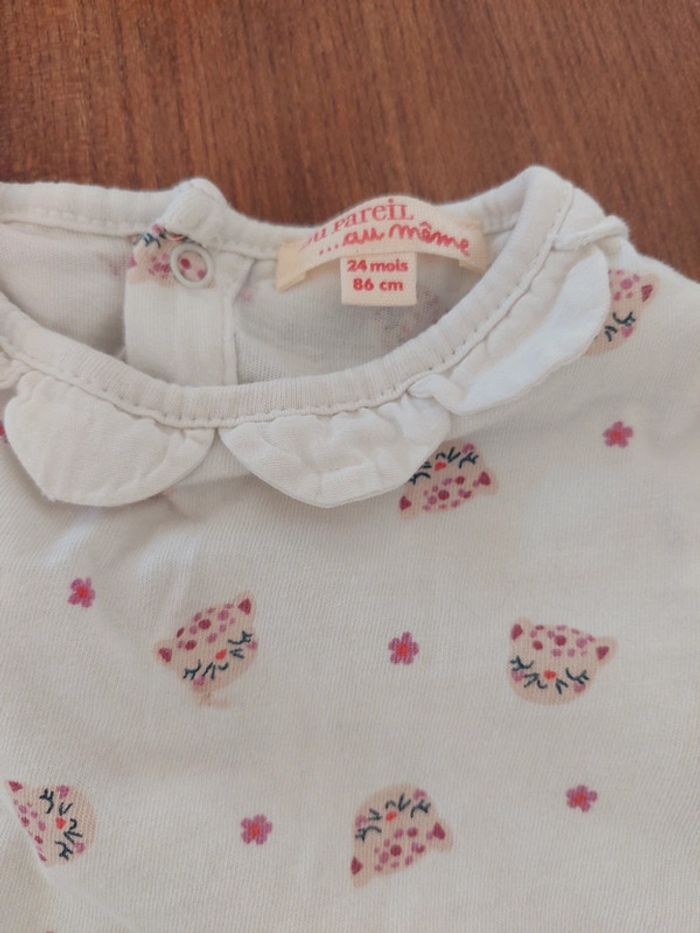 Tee-shirt et legging - photo numéro 3