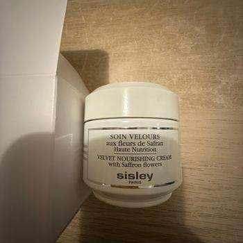Sisley soin velours aux fleurs de safran