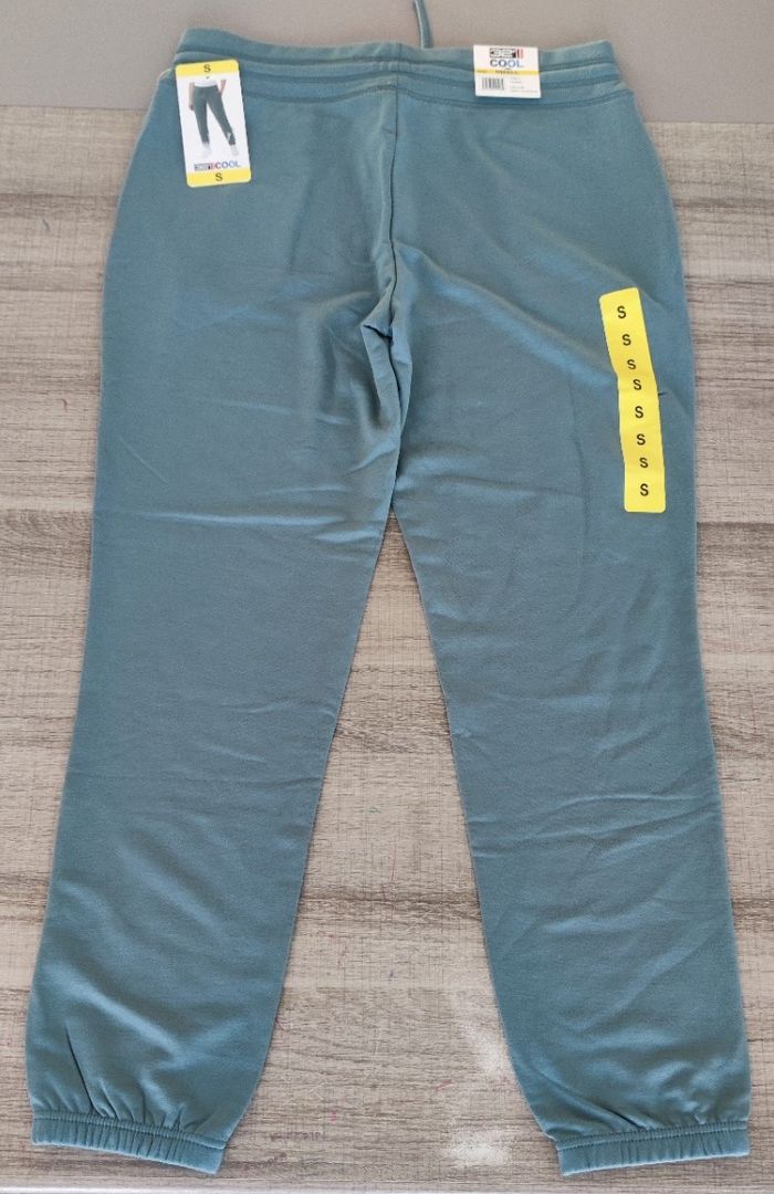 Jogging pour femme marque 32 degrees taille S couleur vert