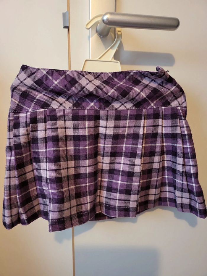 Ensemble pull et jupe plissée 3 ans lisa rose bon état - photo numéro 3