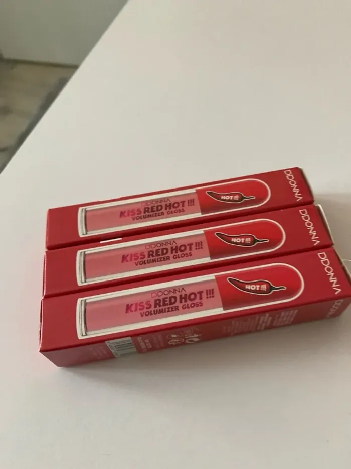 Gloss piquant - photo numéro 4