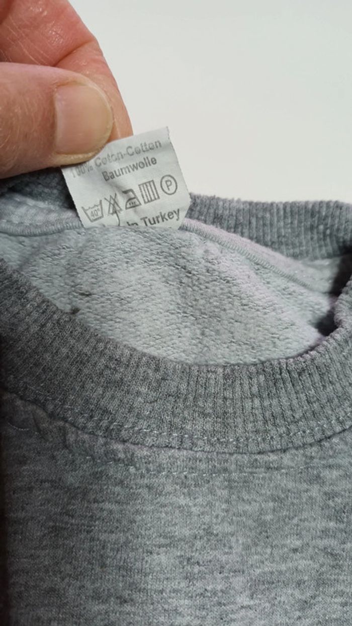 Pull spider man gris pour garçon 4 ans - photo numéro 3