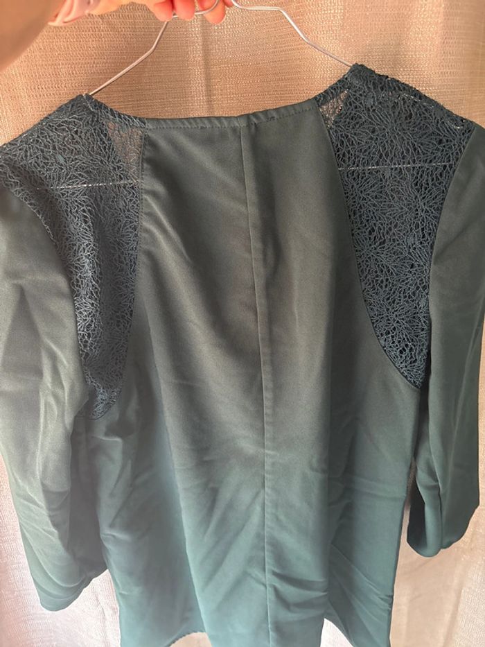 Haut vert morgan taille 36 avec détail dentelle - photo numéro 4
