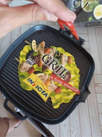 Grill invicta en fonte émaillé