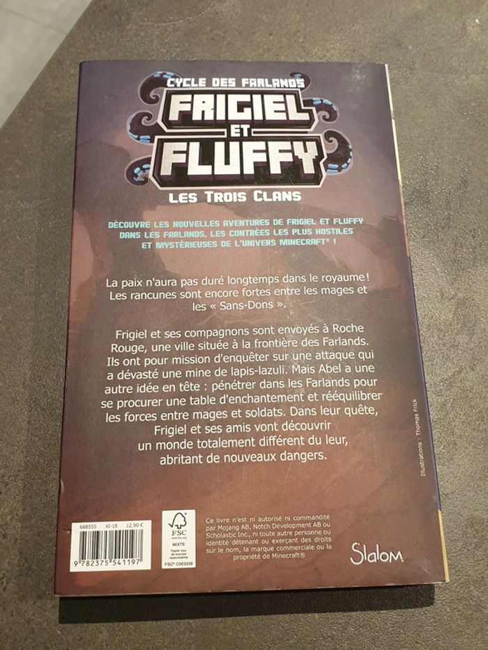 Livre frigiel et fluffy les trois clans - photo numéro 2