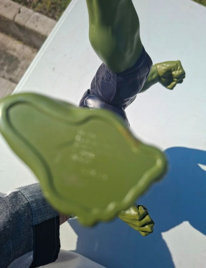 Figurine hulk parle français marvel - photo numéro 7