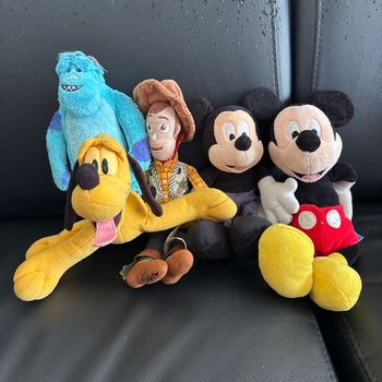 Lot peluche Disney dans l’état