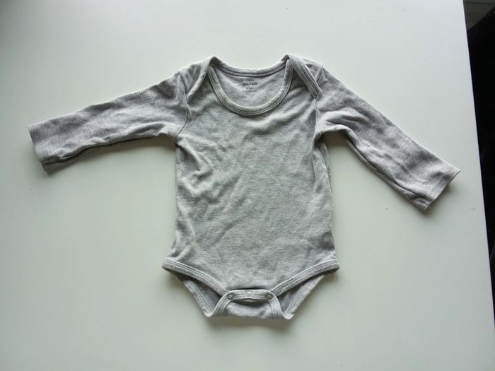 Ensemble salopette en coton 9 mois - photo numéro 3