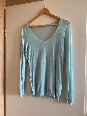 Pull en V vert brillant  camaïeu taille 2