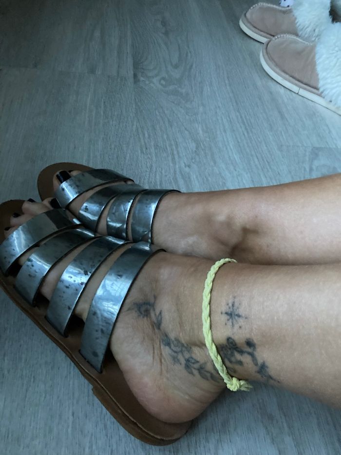 Sandales nus pieds - photo numéro 5