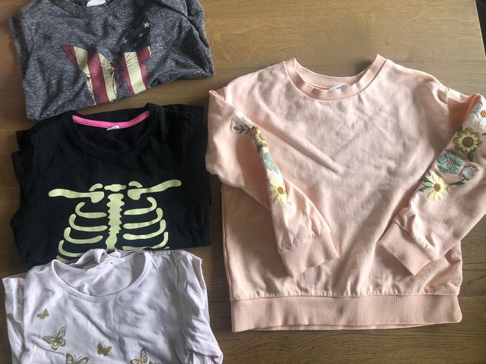 Lot vêtements fille 7 ans: plus de 15 pièces - photo numéro 4