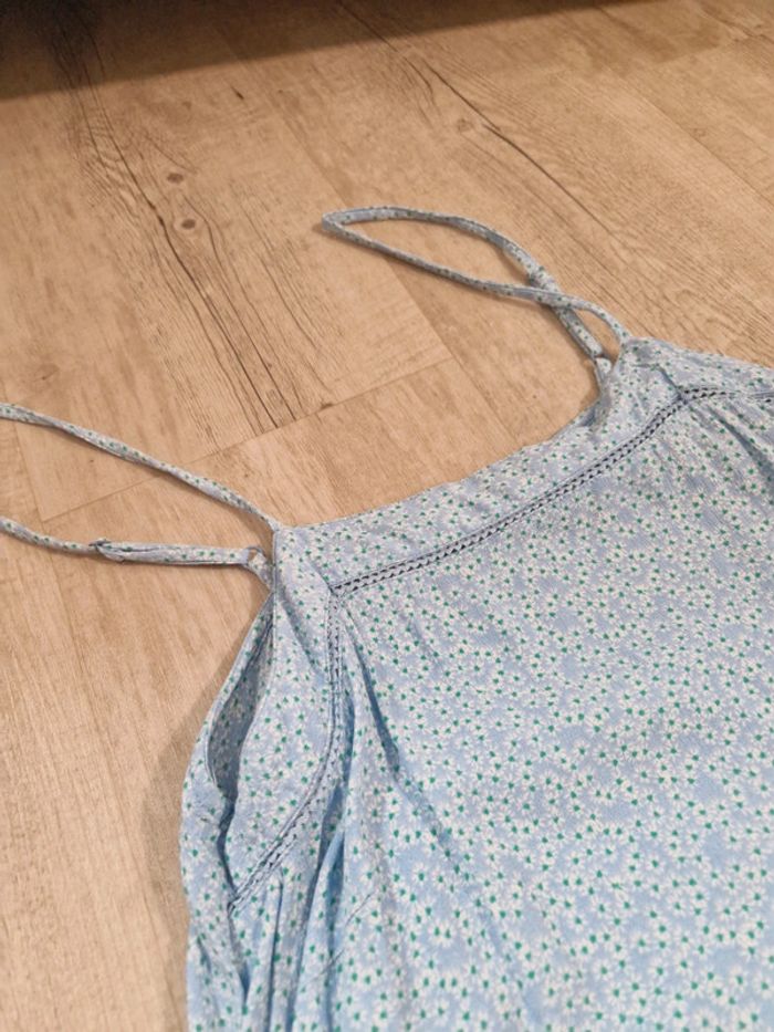 Robe Fleurie bleue - photo numéro 3