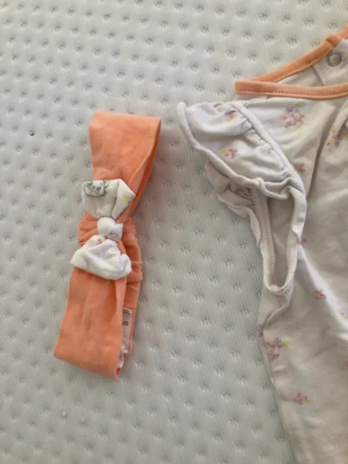 Ensemble short, et T-shirt et bandeau - photo numéro 4