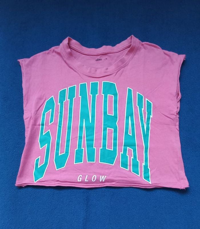 T-shirt crop top taille 14 ans Gémo