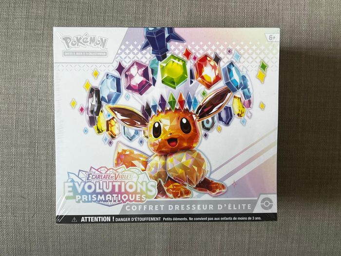 Pokémon Evolution Prismatiques : ETB - Coffret Dresseur d'Elite